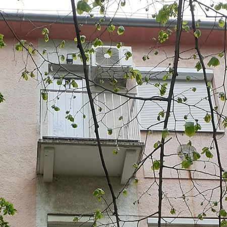 Admiral Apartman Makó Екстериор снимка